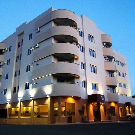 Itauguá Olimpo Hotel & Suites מראה חיצוני תמונה